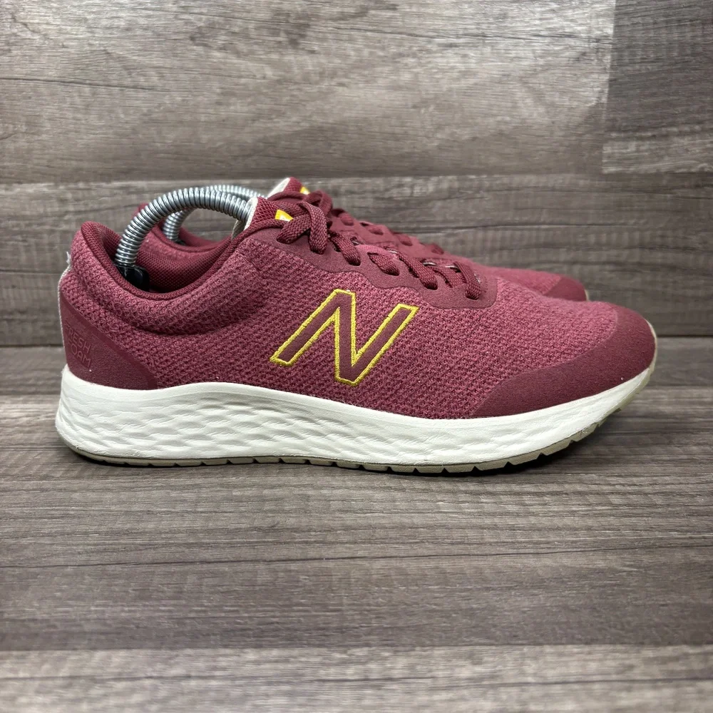 New Balance Fresh Foam Arishi v3 Red Gold Womens US Size 7 WARISMR3 Running Shoe